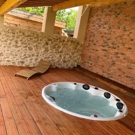 Maison De Vacances Au Coeur Des Vignes Feriehus Bommes