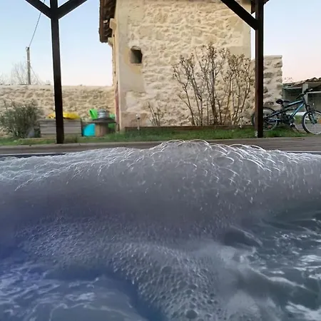 Maison De Vacances Au Coeur Des Vignes Feriehus