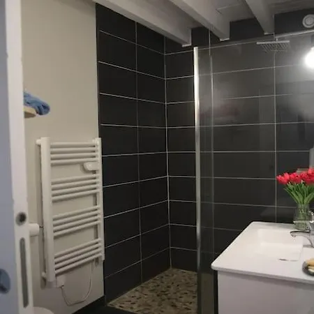 Feriehus Maison De Vacances Au Coeur Des Vignes Bommes