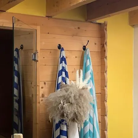 Maison De Vacances Au Coeur Des Vignes Feriehus Bommes